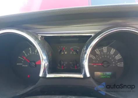 2005 Ford Mustang V6 Deluxe/V6 Premium из США, поврежденный, VIN 1ZVFT80N655241256